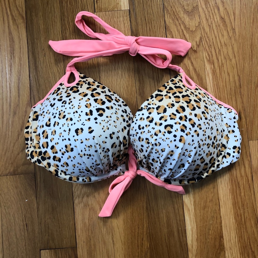 Victoria’s Secret bikini top